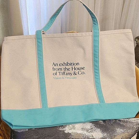 Tiffany&Co large tote bag .... New great gift - Picture 4 of 8